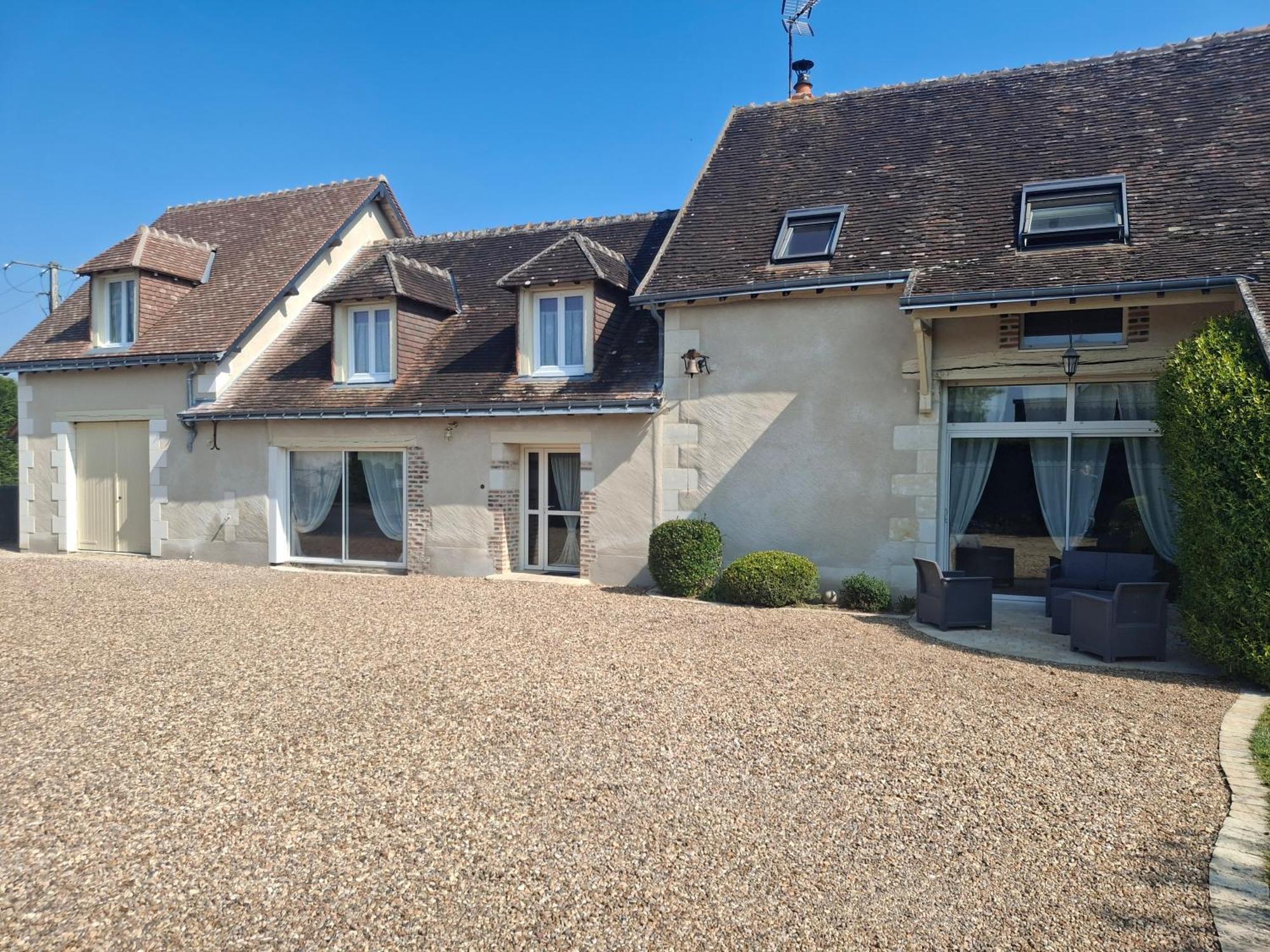 Les Jarrieres Dame-Marie-les-Bois Exterior foto