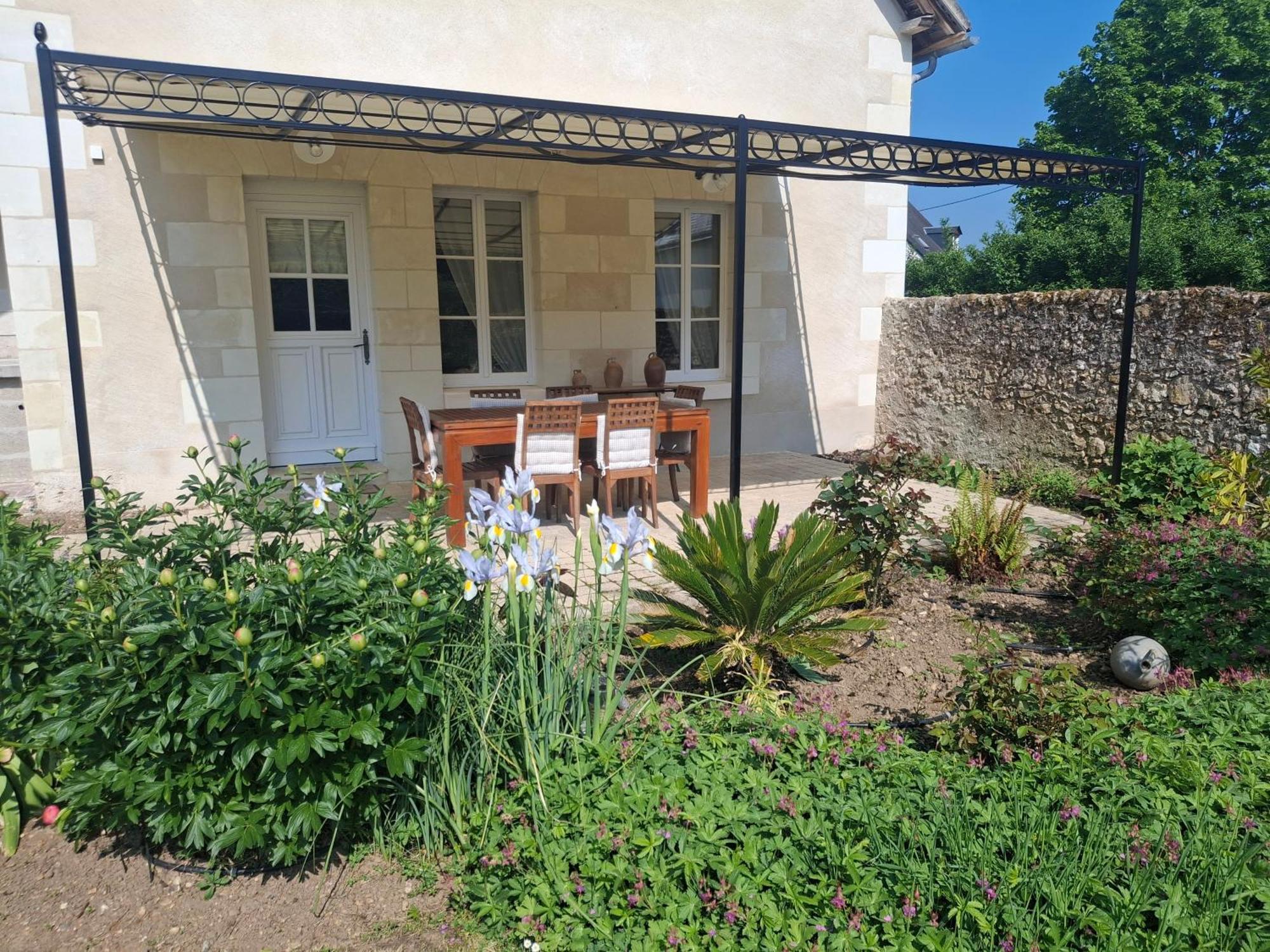 Les Jarrieres Dame-Marie-les-Bois Exterior foto